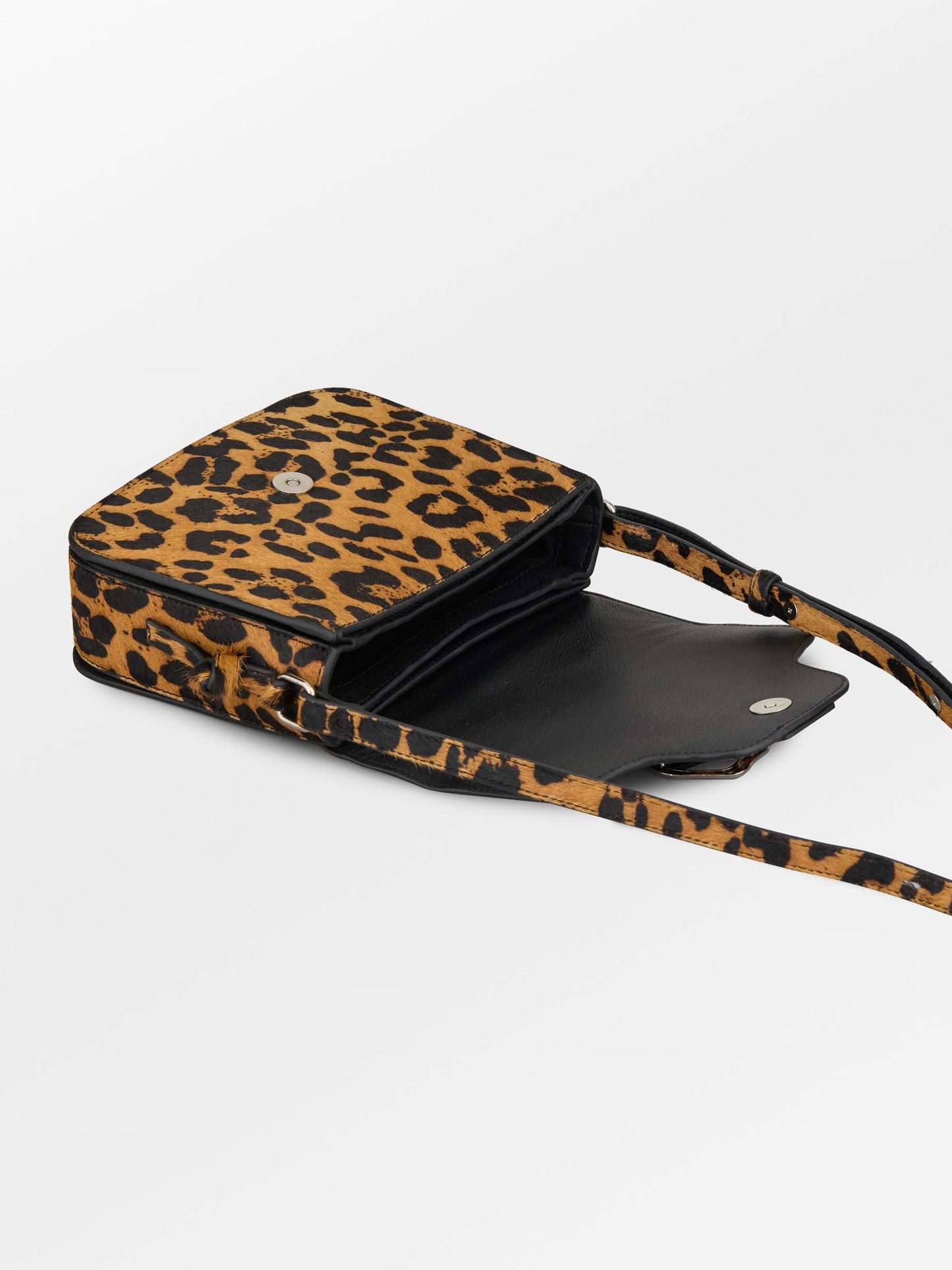 Leopa Leather Iris Buckle Bag OneSize BeckSöndergaard.no