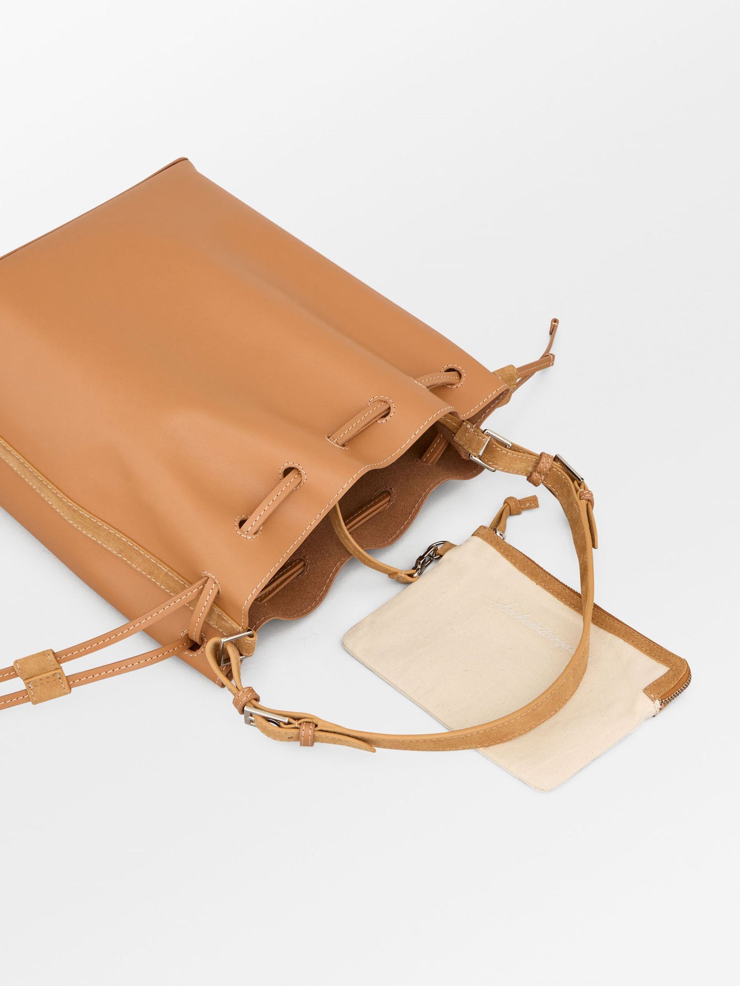 Smooth Bucket Bag OneSize BeckSöndergaard.no