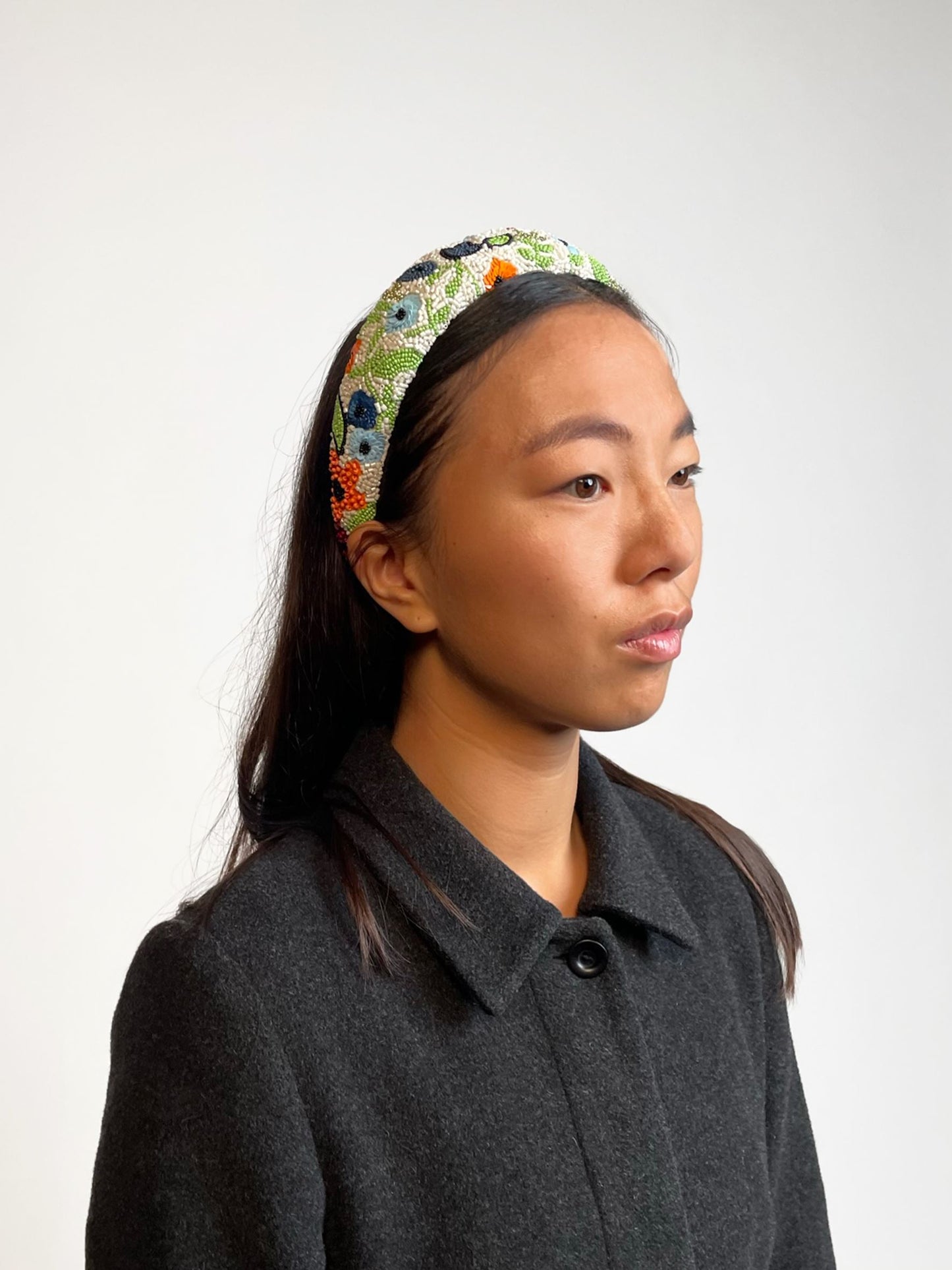 Anemona Wide Beaded Hairbrace - White OneSize BeckSöndergaard.no