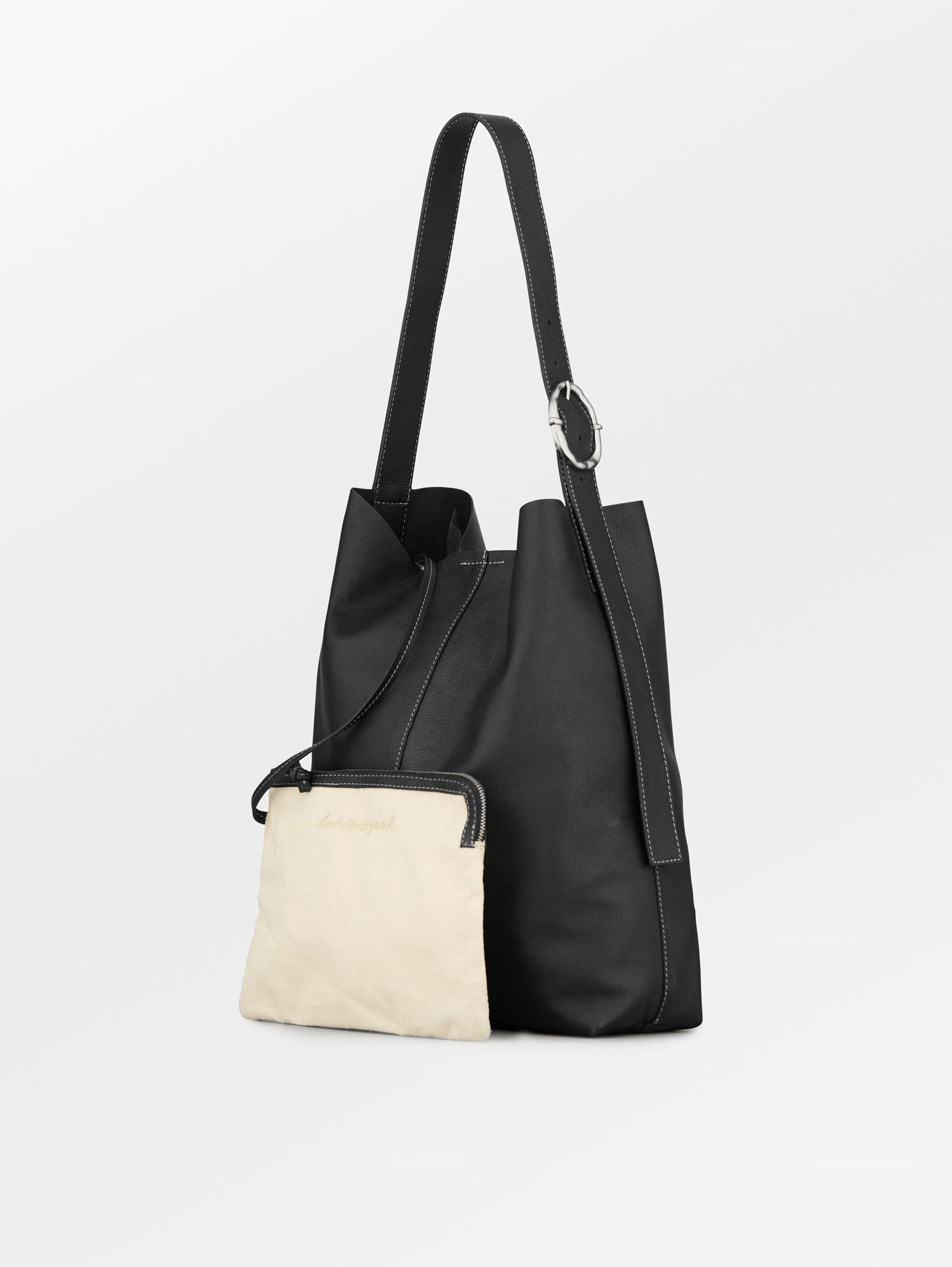 Grain Mae Buckle Bag OneSize BeckSöndergaard.no