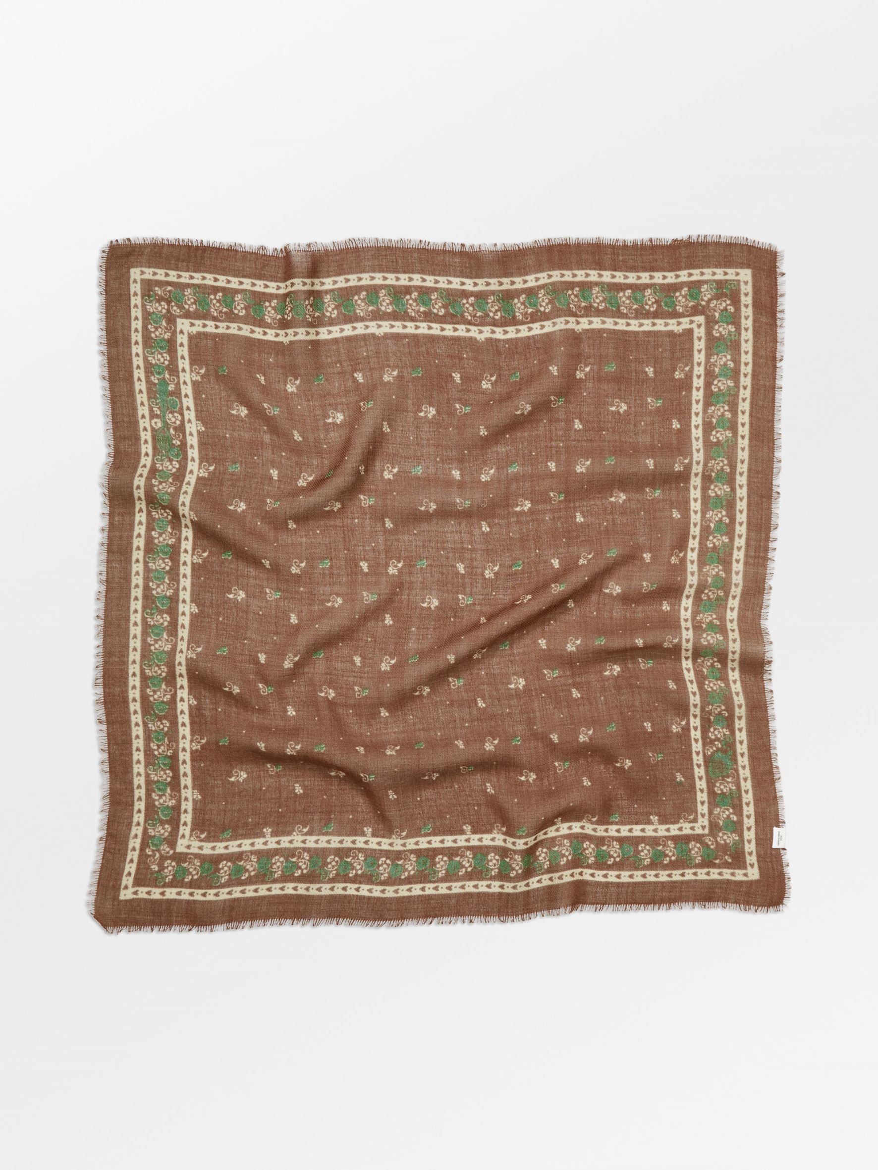 Floaisley Wica Scarf OneSize BeckSöndergaard.no