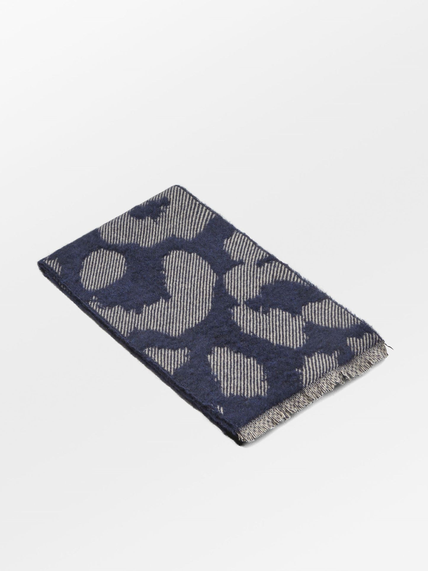 Graphileola Wool Scarf OneSize BeckSöndergaard.no