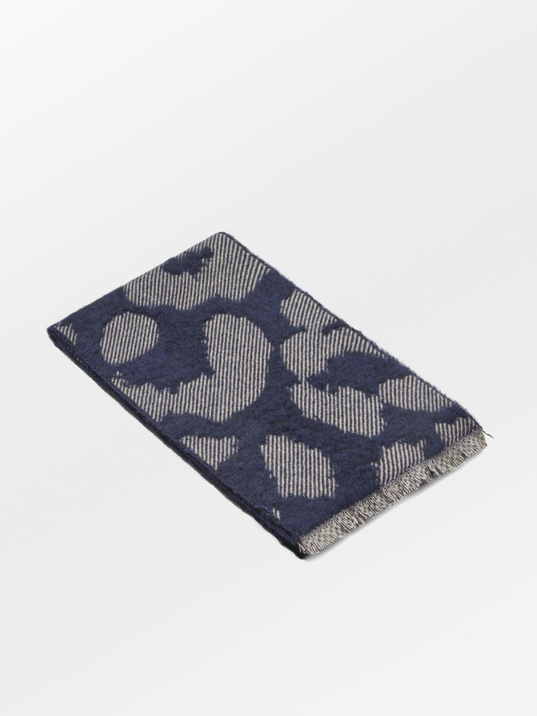 Graphileola Wool Scarf OneSize BeckSöndergaard.no