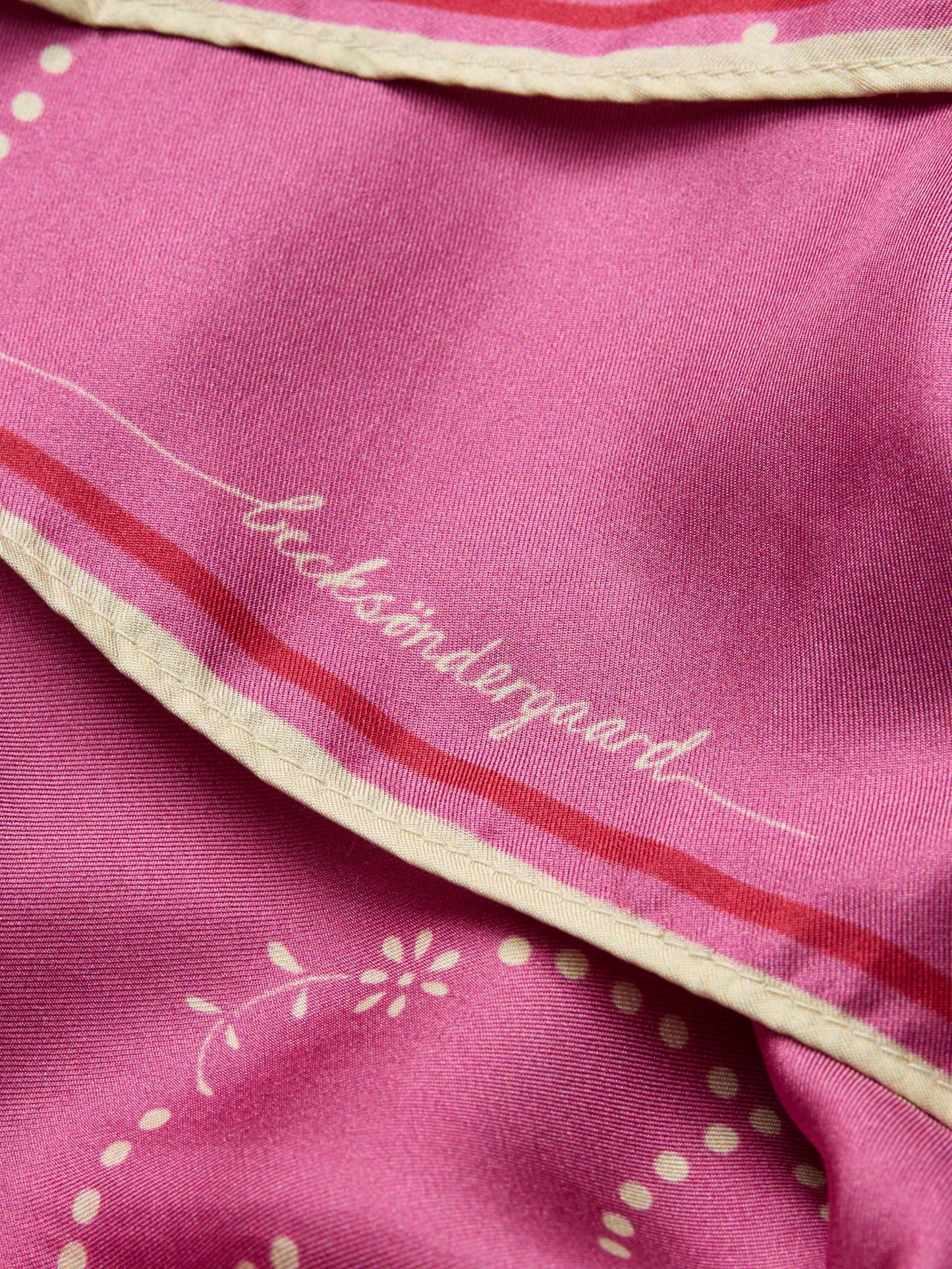 Abstraglaisia Sia Scarf OneSize BeckSöndergaard.no