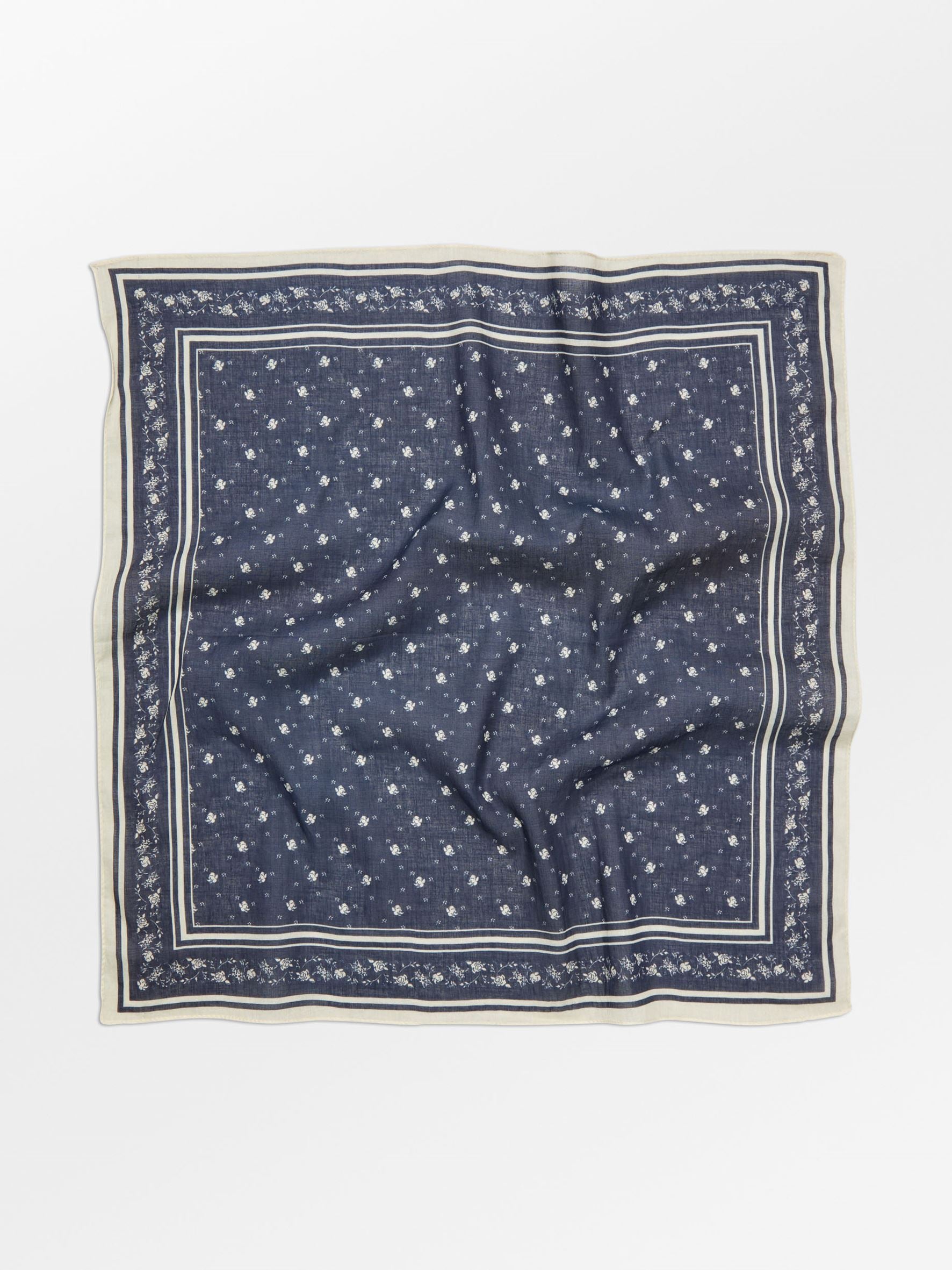 Fleur Cotta Scarf OneSize BeckSöndergaard.no