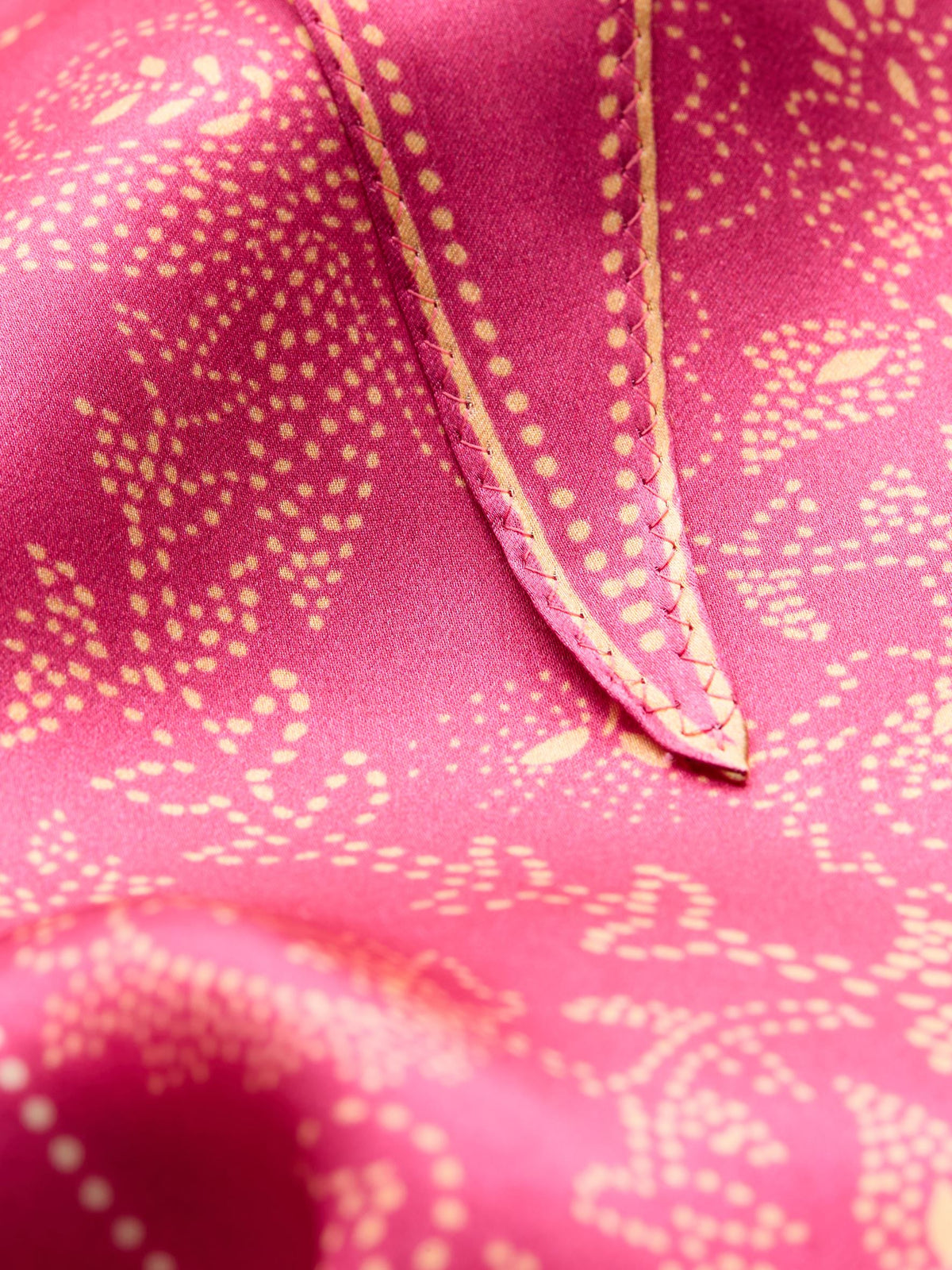 Dotted Flora Diamond Scarf OneSize BeckSöndergaard.no