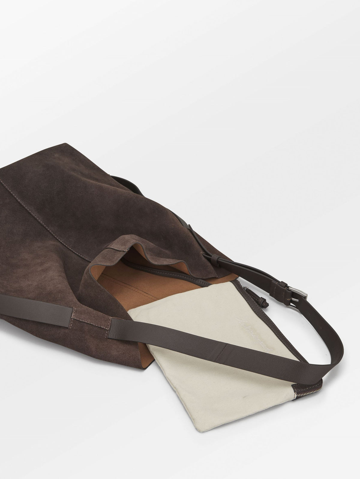 Suede Mae Belted Bag OneSize BeckSöndergaard.no
