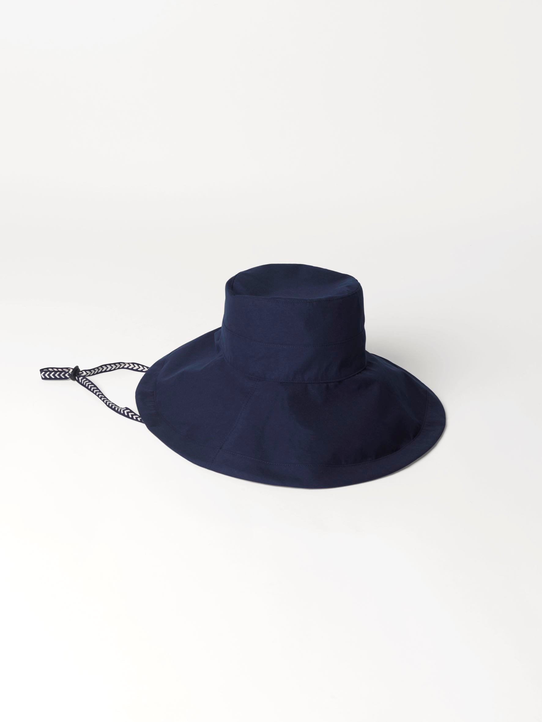 Cotiia Bucket Hat Clothing   BeckSöndergaard.no